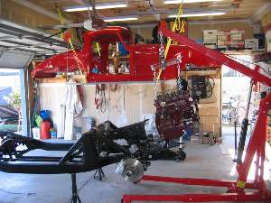 engine hung on tilt leveler with hoist